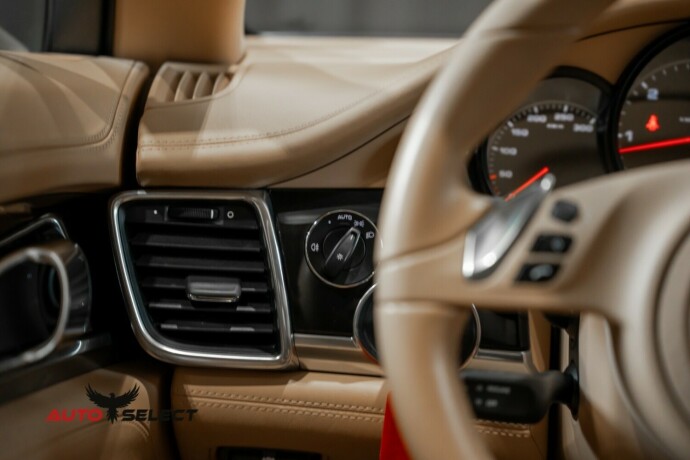 porsche-panamera-diesel-2012-big-30