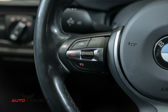 bmw-328i-bensin-2014-big-31