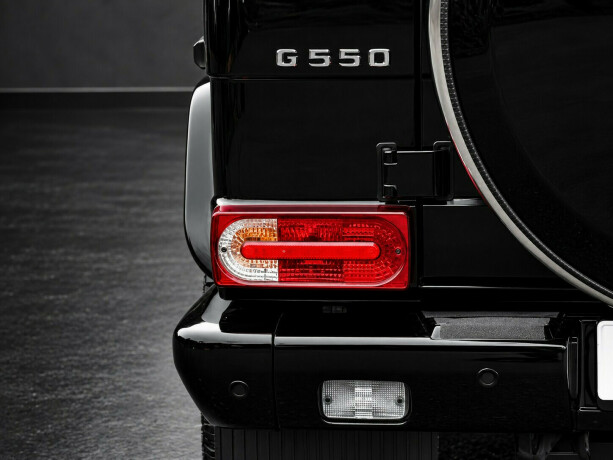 mercedes-benz-g500-bensin-2013-big-22