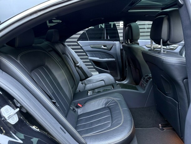 mercedes-benz-cls500-bensin-2012-big-31
