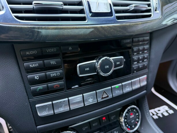mercedes-benz-cls500-bensin-2012-big-22