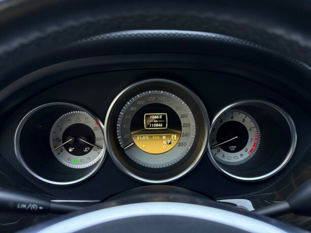 mercedes-benz-cls500-bensin-2012-big-15