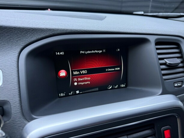volvo-v60-diesel-2017-big-16