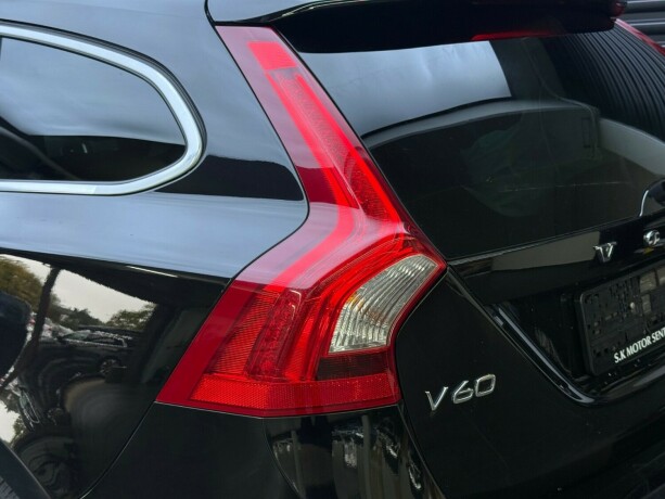 volvo-v60-diesel-2017-big-5