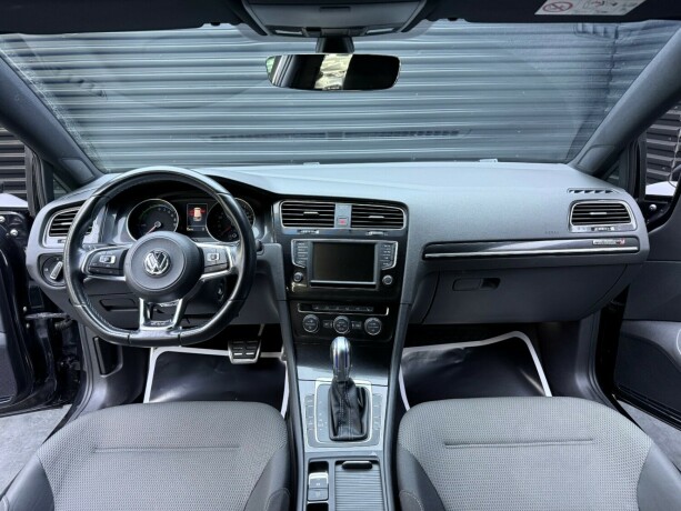 volkswagen-golf-vii-elektrisitetbensin-2017-big-7