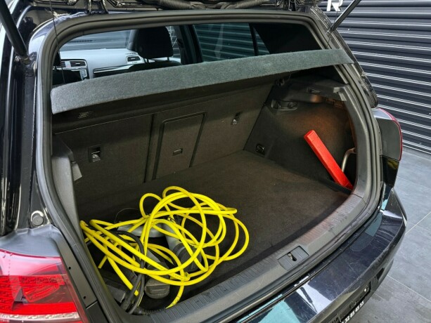 volkswagen-golf-vii-elektrisitetbensin-2017-big-28