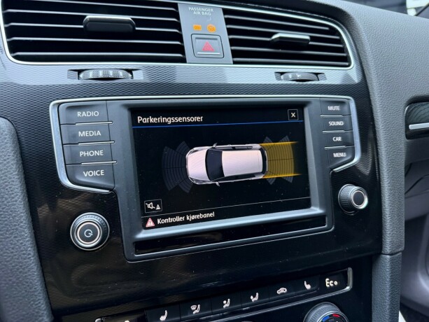volkswagen-golf-vii-elektrisitetbensin-2017-big-18
