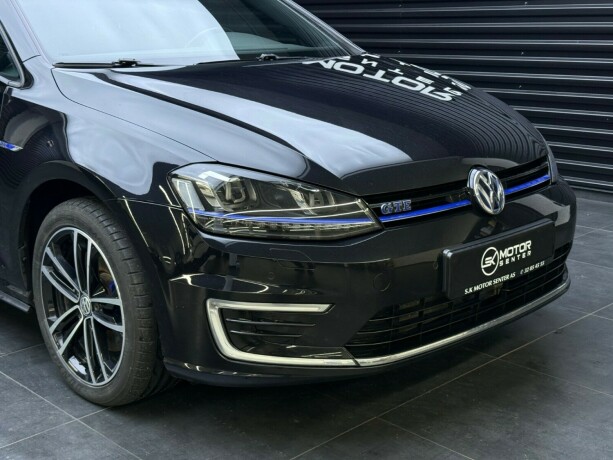 volkswagen-golf-vii-elektrisitetbensin-2017-big-2