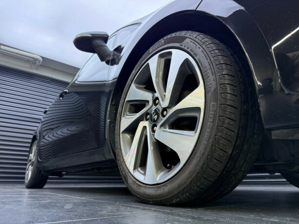 kia-rio-bensin-2015-big-7