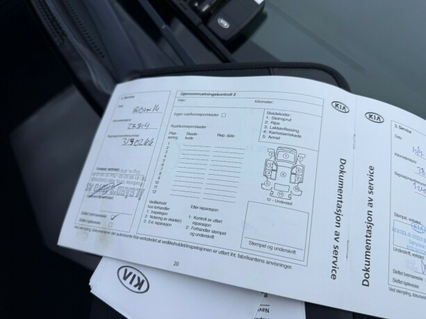 kia-rio-bensin-2015-big-32
