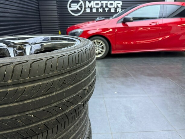 mercedes-benz-a180-bensin-2015-big-30