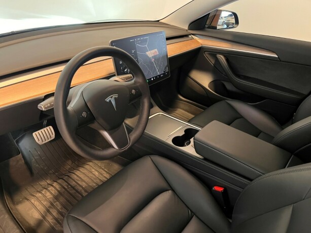 tesla-model-3-elektrisitet-2022-big-26