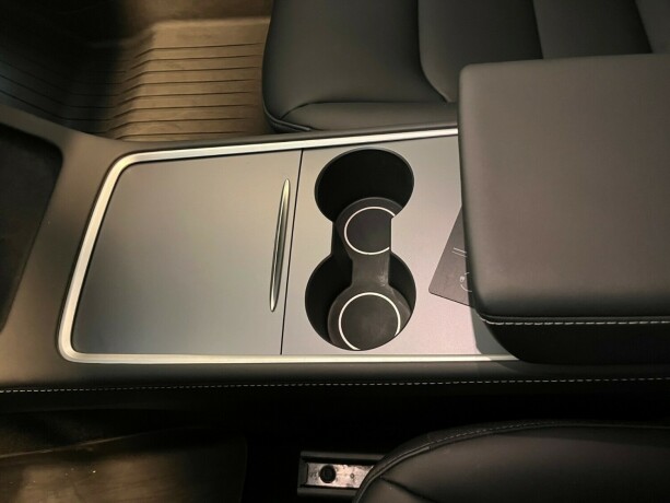 tesla-model-3-elektrisitet-2022-big-39