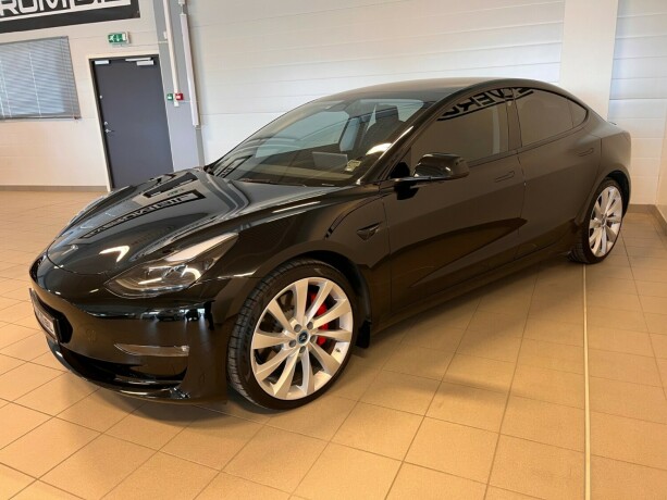 tesla-model-3-elektrisitet-2022-big-8
