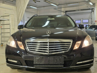 Mercedes-Benz | E200C | Diesel | 2012