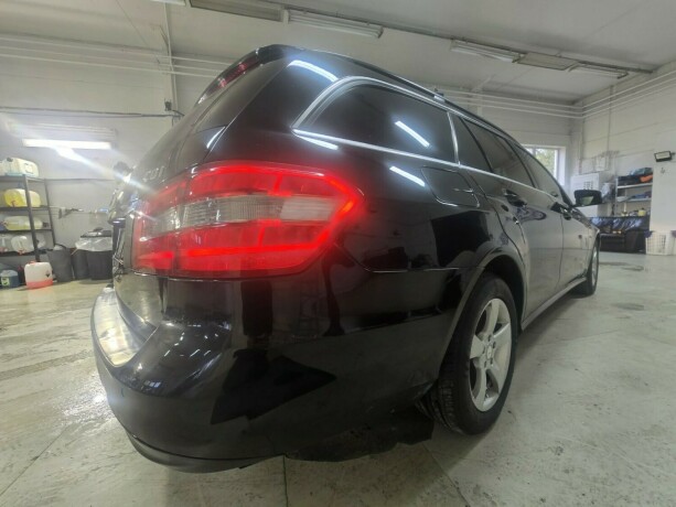 mercedes-benz-e200c-diesel-2012-big-4
