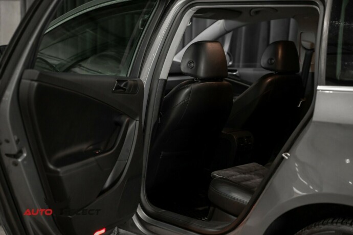 volkswagen-passat-diesel-2007-big-24