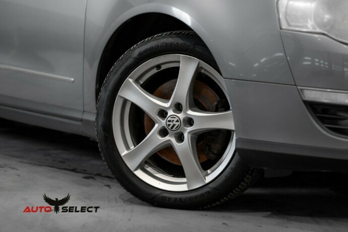 volkswagen-passat-diesel-2007-big-2