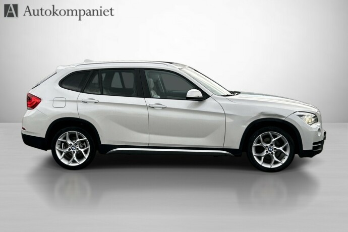 bmw-x1-bensin-2013-big-4