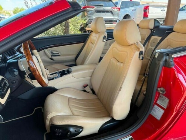 maserati-granturismo-bensin-2011-big-13