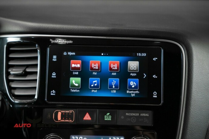 mitsubishi-outlander-elektrisitetbensin-2018-big-39