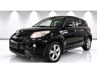 Toyota | Urban Cruiser | Diesel | 2010