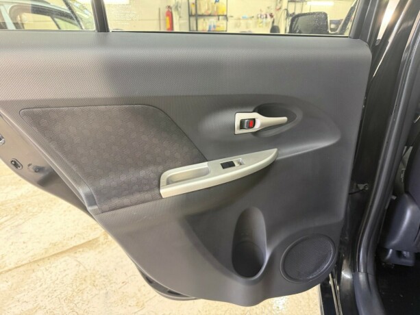 toyota-urban-cruiser-diesel-2010-big-23