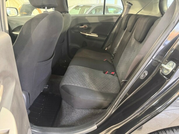 toyota-urban-cruiser-diesel-2010-big-22