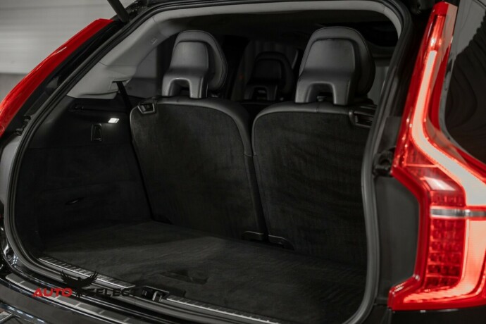 volvo-xc-90-elektrisitetbensin-2017-big-53