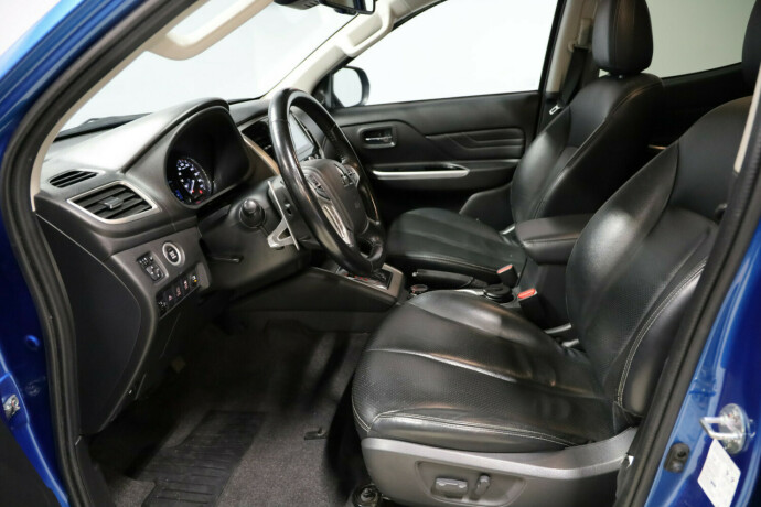 mitsubishi-l200-diesel-2022-big-7