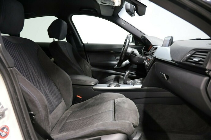 bmw-320d-diesel-2013-big-9