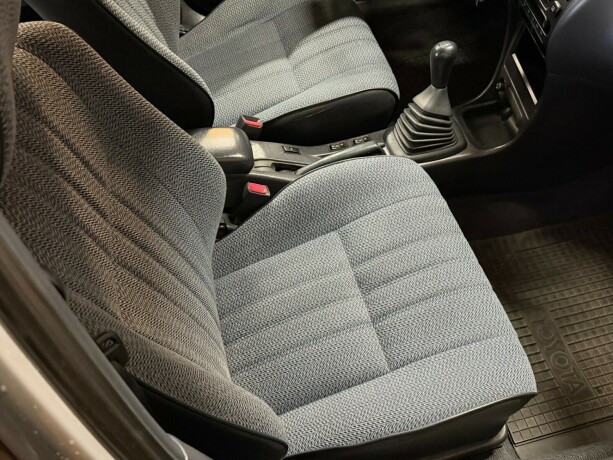 toyota-corolla-bensin-1993-big-29