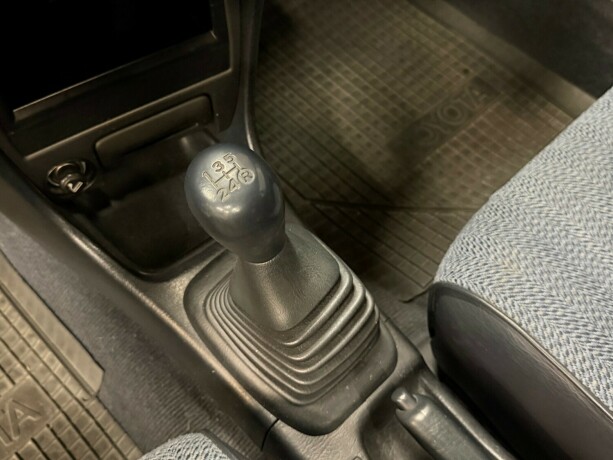 toyota-corolla-bensin-1993-big-26