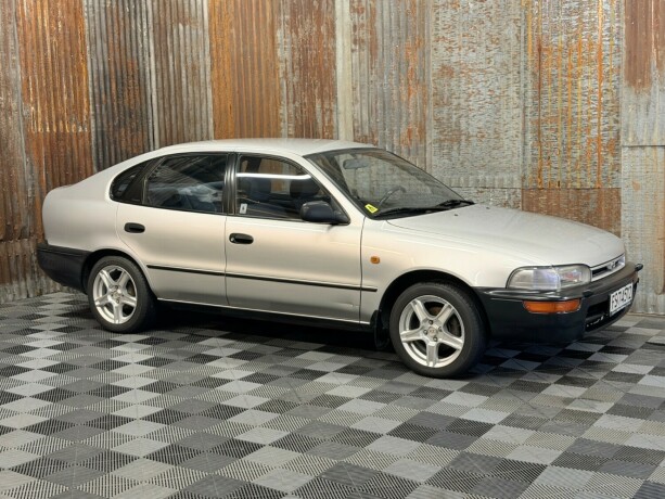 toyota-corolla-bensin-1993-big-1