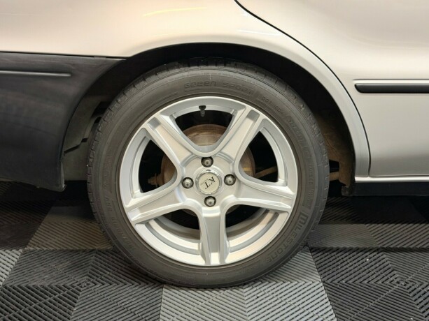 toyota-corolla-bensin-1993-big-4