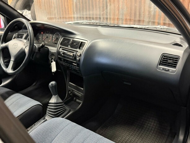 toyota-corolla-bensin-1993-big-30