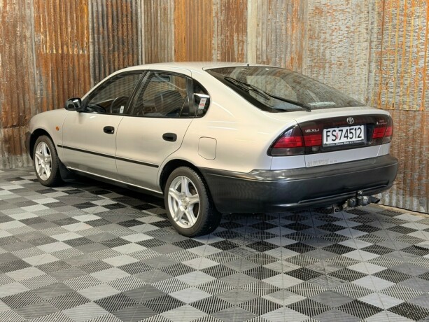 toyota-corolla-bensin-1993-big-9