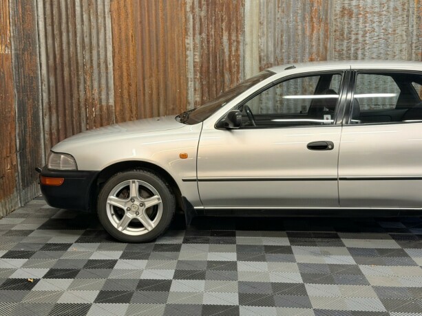 toyota-corolla-bensin-1993-big-12
