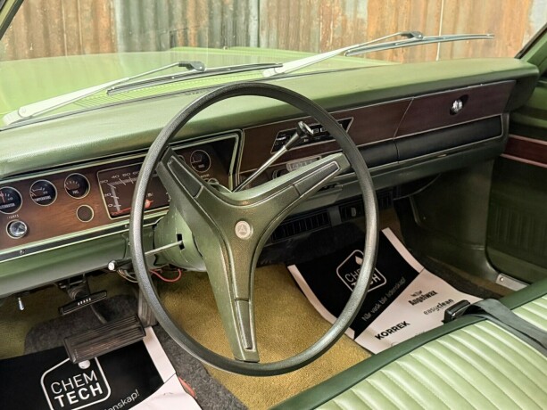 dodge-dart-bensin-1972-big-24