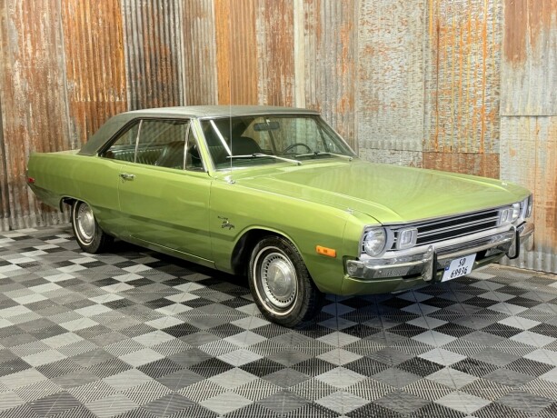 dodge-dart-bensin-1972-big-0