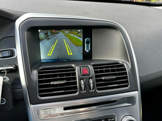 volvo-xc-60-diesel-2016-big-25