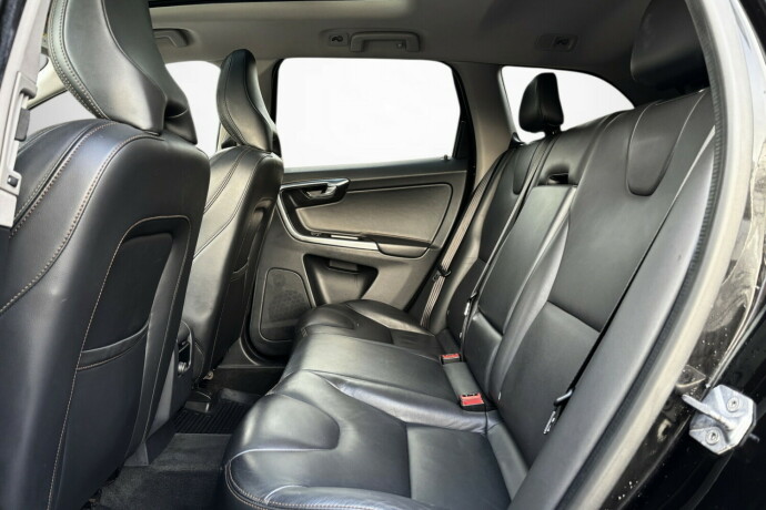 volvo-xc-60-diesel-2016-big-34