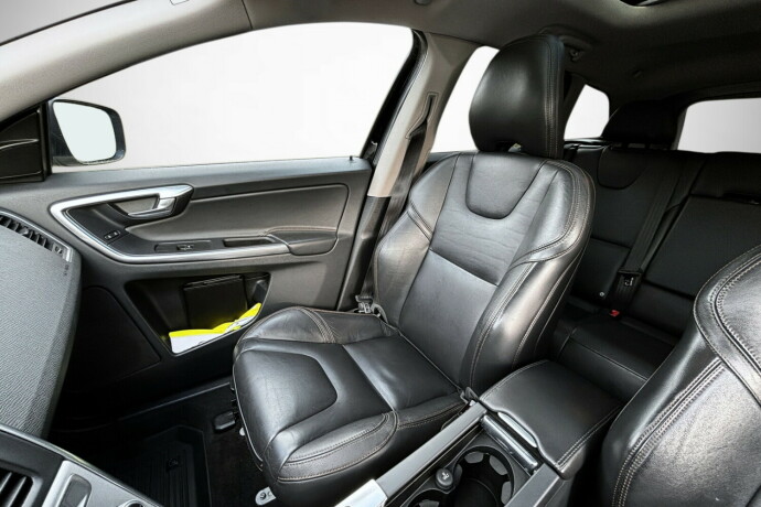 volvo-xc-60-diesel-2016-big-33