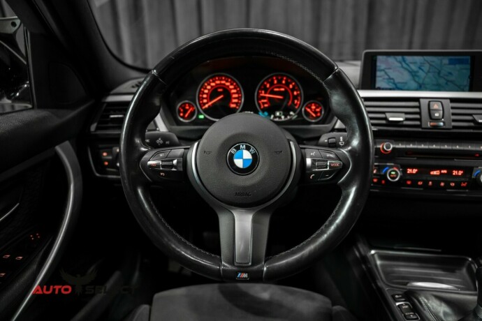 bmw-320i-bensin-2013-big-26