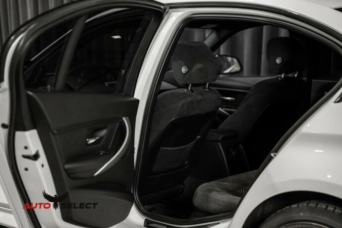bmw-320i-bensin-2013-big-14