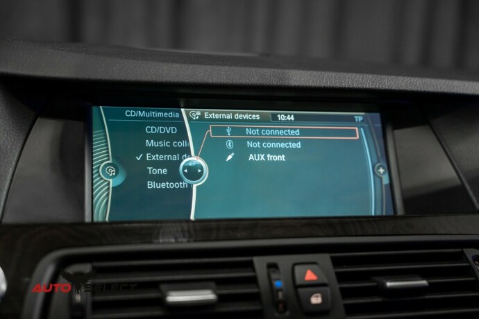 bmw-525d-diesel-2011-big-47