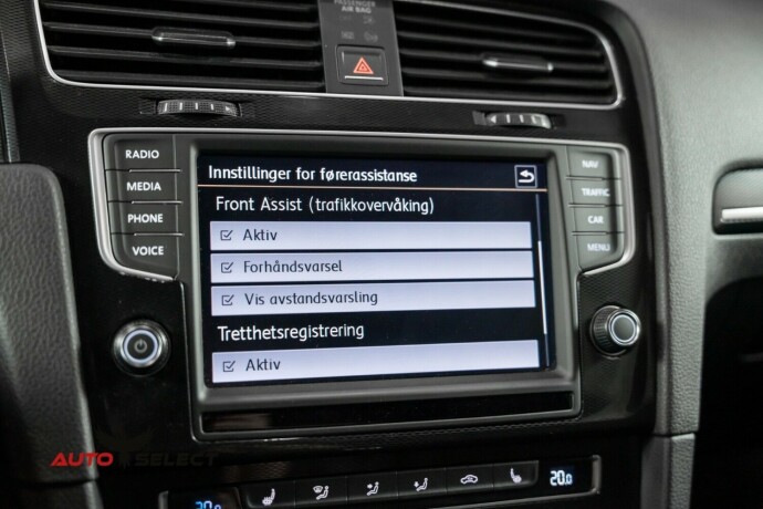 volkswagen-golf-vii-plug-in-petrol-2015-big-41