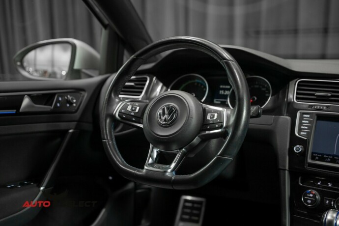 volkswagen-golf-vii-plug-in-petrol-2015-big-23