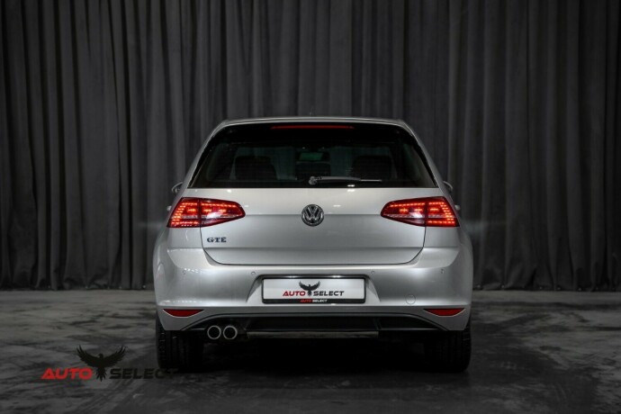 volkswagen-golf-vii-plug-in-petrol-2015-big-8