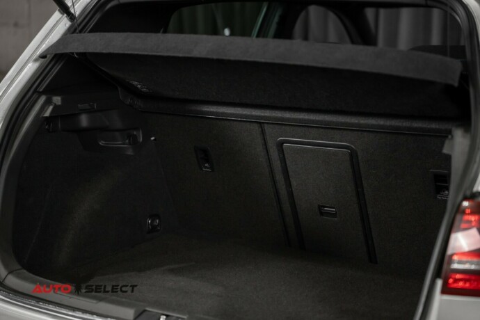 volkswagen-golf-vii-plug-in-petrol-2015-big-10